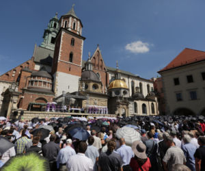 UROCZYSTOŚCI POGRZEBOWE KARDYNAŁA FRANCISZKA MACHARSKIEGO