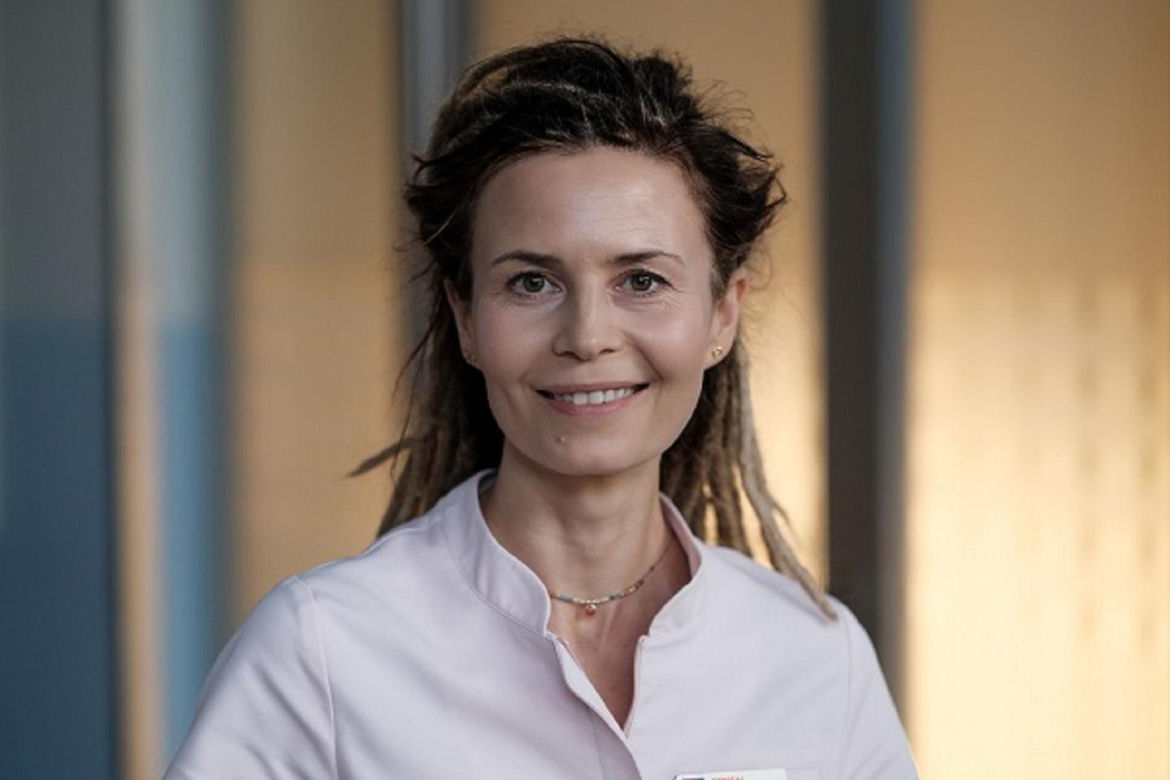 Na dobre i na złe odc. 976. Kinga (Magdalena Kumorek)