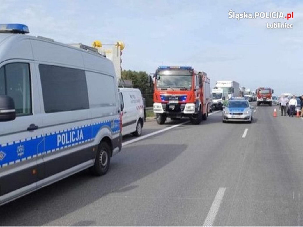 Wypadek na A1, motocyklista nie żyje. Kierowcy utknęli w potężnym, wielogodzinnym korku