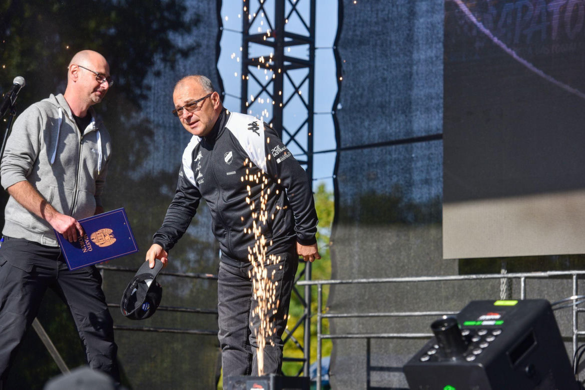 Tak PRES Toruń świętował mistrzostwo z kibicami! Feta pod Motoareną