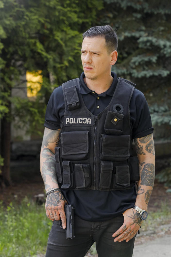 Wielka radość w życiu gwiazdy Polsatu. Znany aktor poprosił ukochaną o rękę