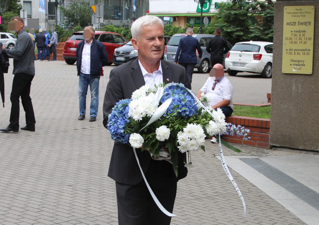Pogrzeb Janusza Kupcewicza. Ikony polskiej piłki pożegnały sportowca