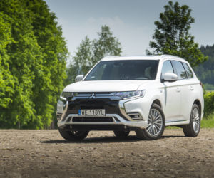 Mitsubishi Outlander PHEV 224 KM Instyle Plus 4WD S-AWC