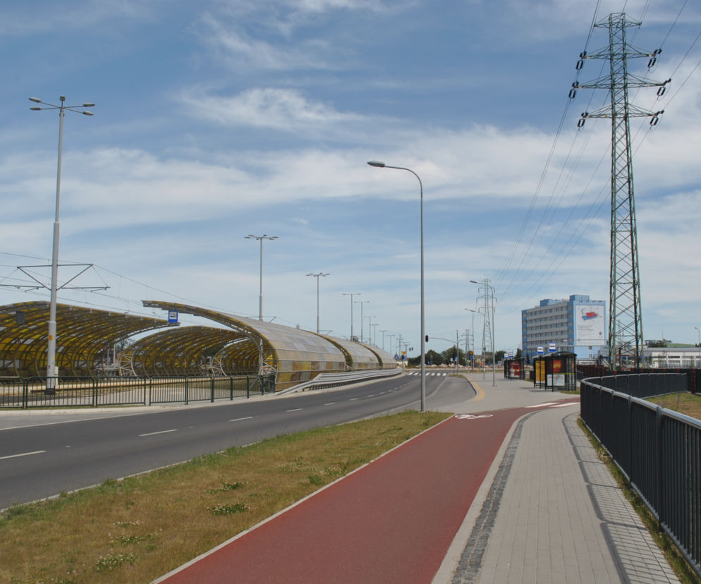 Nowy przystanek tramwajowy, który obsługuje leżącą tuż obok PGE Arena.