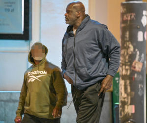 Słynny Shaquille O'Neal przyłapany w środku nocy w samym centrum Warszawy! ZDJĘCIA PAPARAZZI