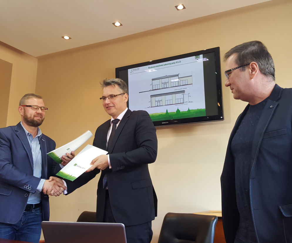 Umowa na realizację inwestycji podpisana. Budowa stołówki ma zakończyć się w czerwcu.