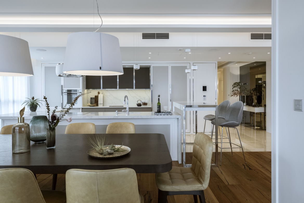 Nowoczesna elegancja – projekt apartamentu w Warszawie