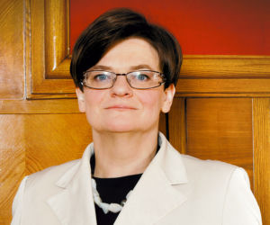 Minister Psuja Szumilas zepsuła dzieciom przedszkola, a dorosłym zabrała pracę