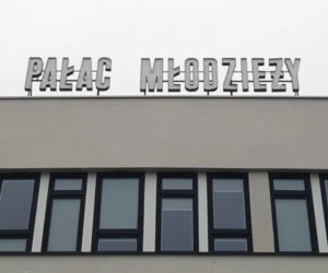 Półkolonie w Pałacu Młodzieży 2026. Miejsca zniknęły w ekspresowym tempie! Rodzice od świtu stali w kolejkach