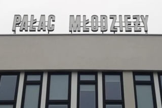 Półkolonie w Pałacu Młodzieży 2026. Miejsca zniknęły w ekspresowym tempie! Rodzice od świtu stali w kolejkach