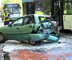 Szczecin: Zderzenie autobusu z samochodem osobowym
