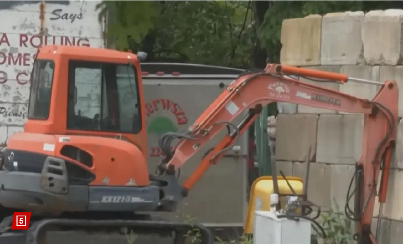 Mąż zaczął burzyć dom podczas kłótni z żoną