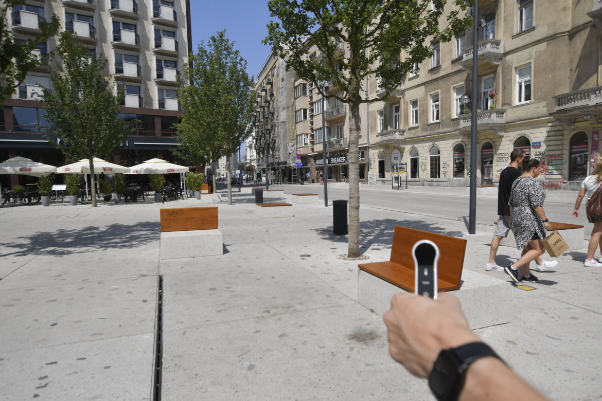 Zmierzyliśmy temperaturę na warszawskich placach. W centrum stolicy 52 stopnie!