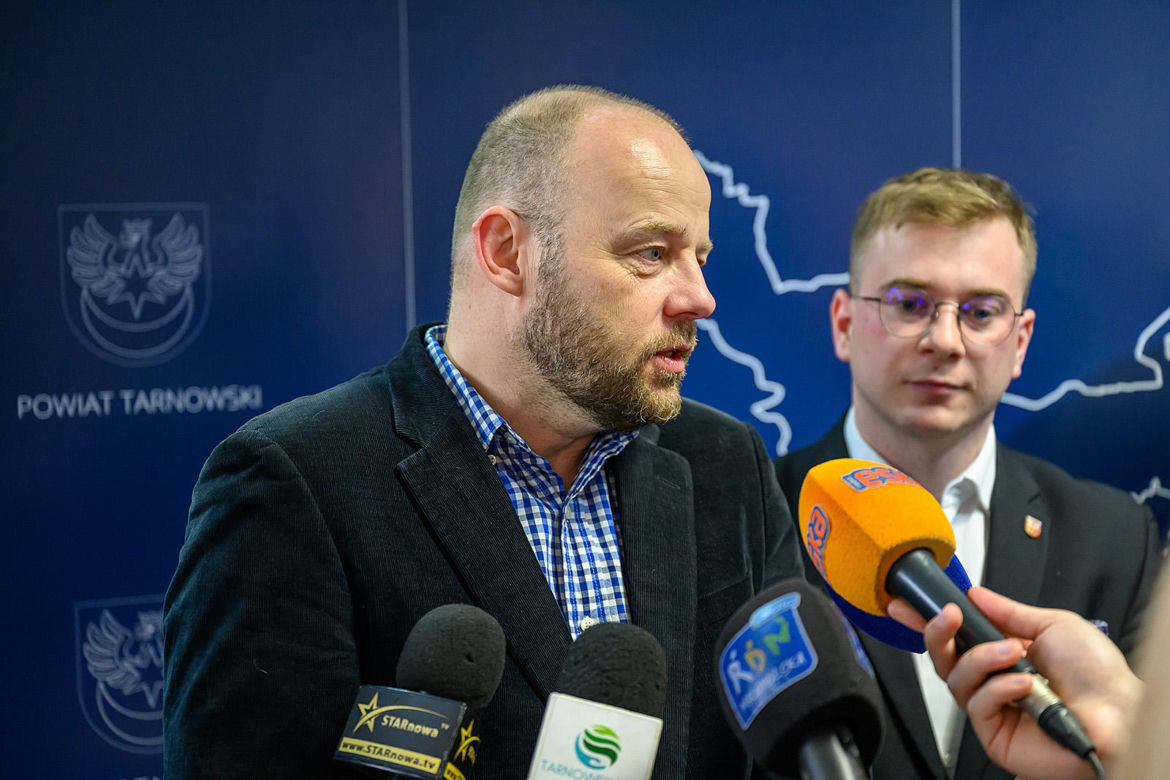 TAK dla linii kolejowej Tarnów - Busko-Zdrój. Spotkanie w Starostwie Powiatowym w Tarnowie