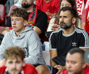 Widzew Łódź - Lech Poznań: Zdjęcia kibiców z meczu 6. kolejki PKO BP Ekstraklasy