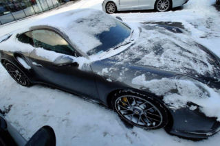 Przywłaszczył Porsche warte prawie MILION! Drogich aut było więcej