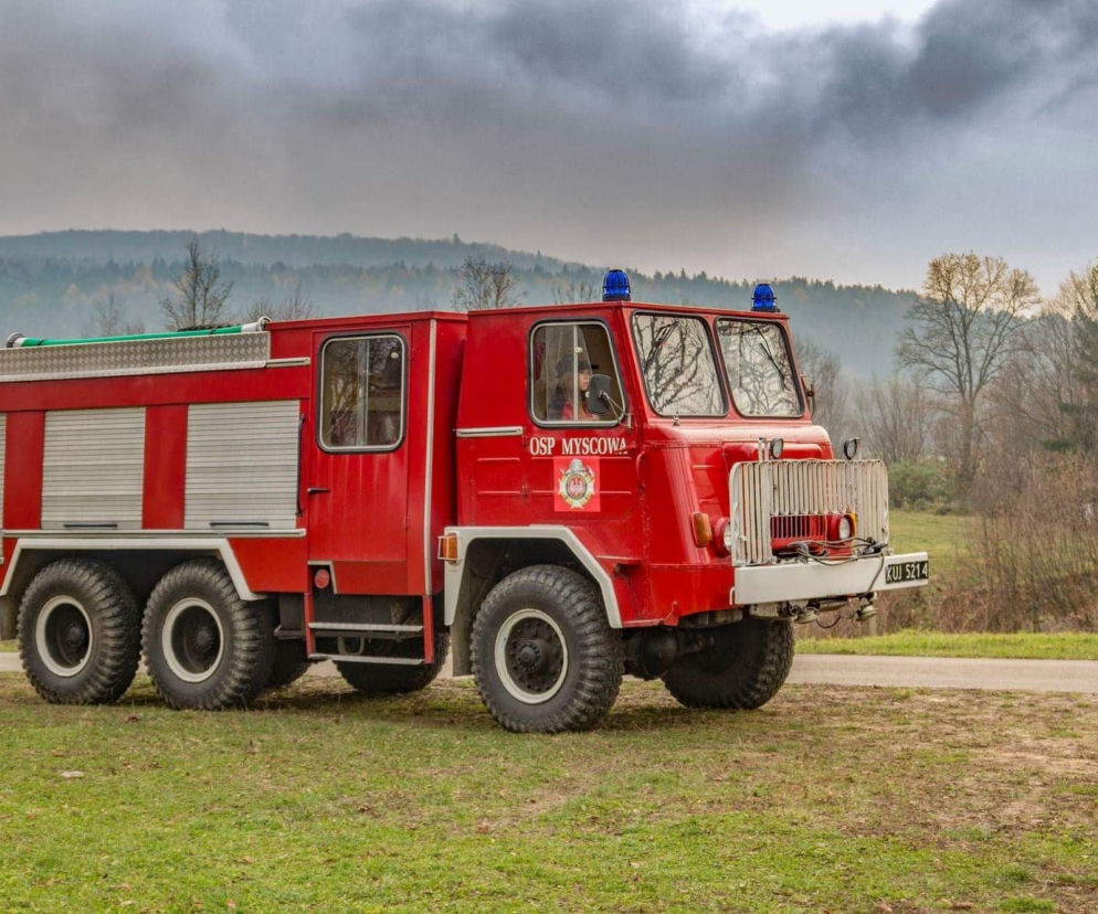 Strażacy ochotnicy z Myscowej zbierają na transport nowego wozu strażackiego