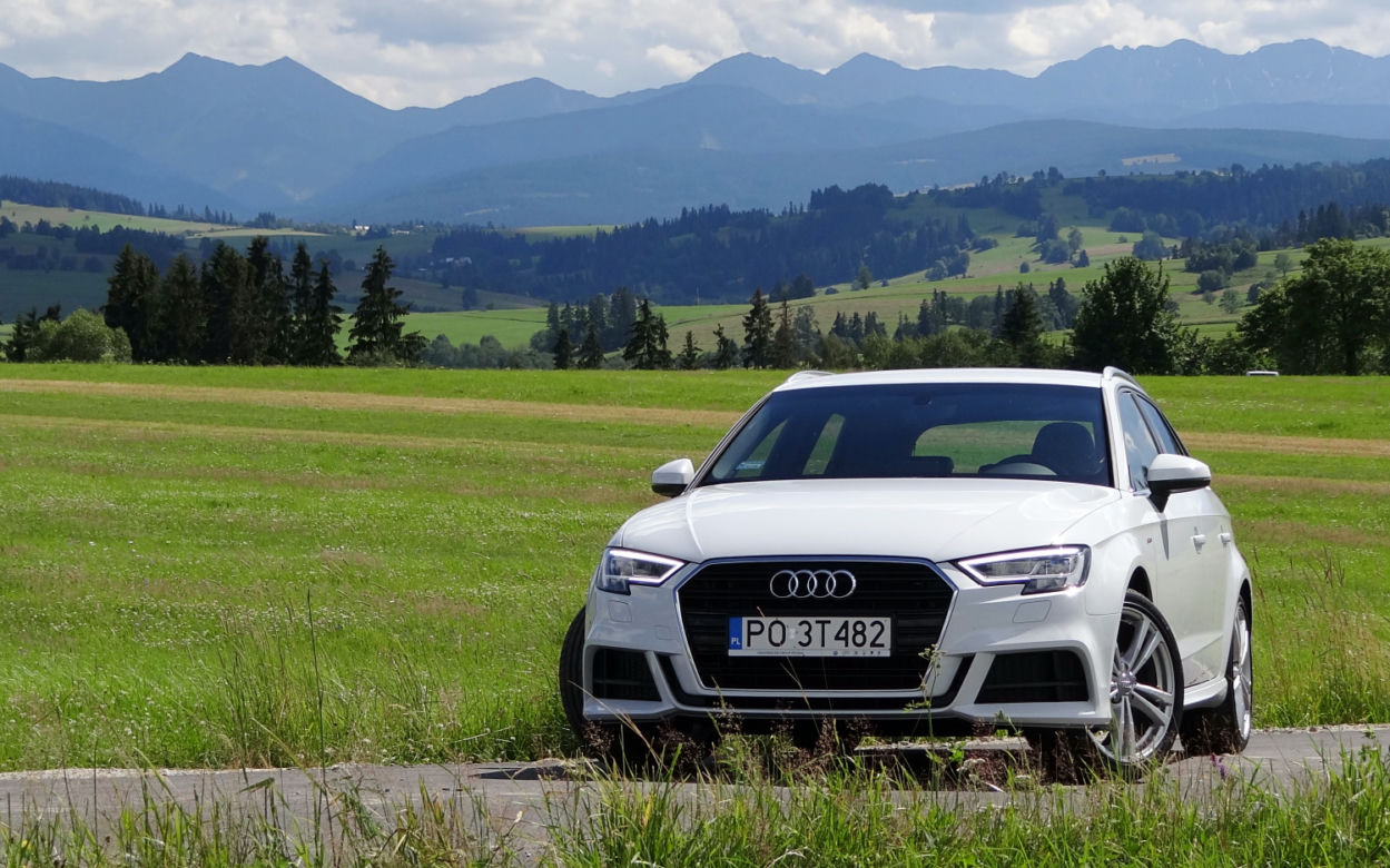 Audi A3 Sportback lifting 2016