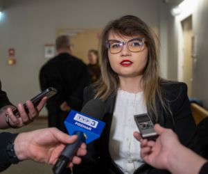 Przed Sądem Okręgowym w Poznaniu stanęli oskarżeni o porwanie i próbę zgwałcenia 16-latka