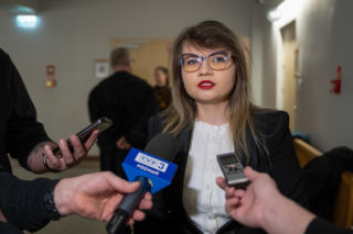 Przed Sądem Okręgowym w Poznaniu stanęli oskarżeni o porwanie i próbę zgwałcenia 16-latka