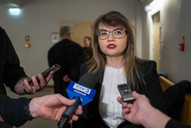 Przed Sądem Okręgowym w Poznaniu stanęli oskarżeni o porwanie i próbę zgwałcenia 16-latka