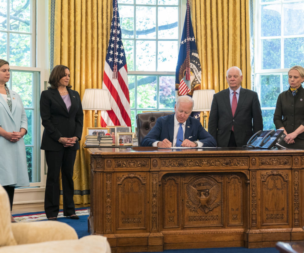 Ta ustawa pozwoliła pokonać Hitlera. Taką samą podpisał właśnie Joe Biden. Zniszczy Putina? http://serwis.pap.com.pl/sp/index/#/42411706