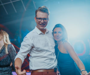 Pomarańcza Katowice bawi się na całego po lockdownie. Oto zdjęcia z imprezy Tomorrow Never Comes [ZDJĘCIA]