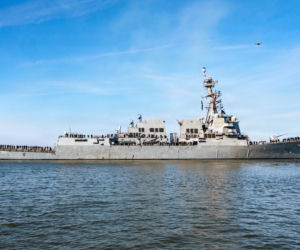 Kolizja USS Truxtun i USNS Supply na Karaibach – ryzyko w operacjach RAS