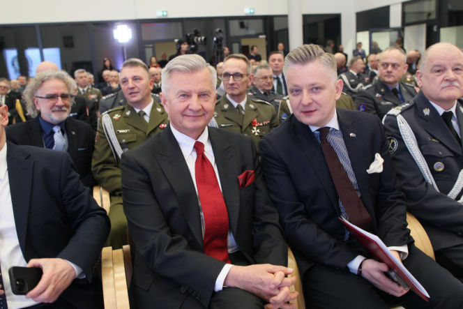 Inauguracja obchodów 100-lecia historycznego lotu. Orliński i Kubiak  polecieli z Warszawy do Tokio i z powrotem