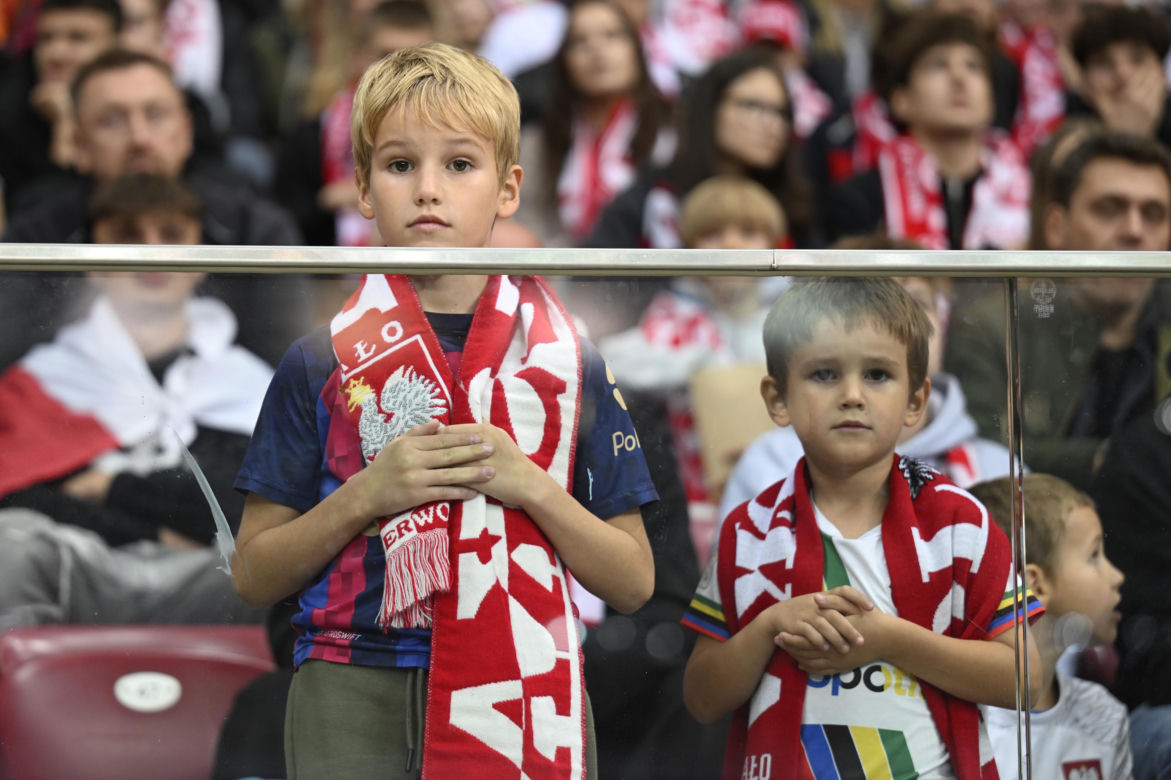Tłumy kibiców na PGE Narodowym w Warszawie. Polska-Bośnia [ZDJĘCIA]