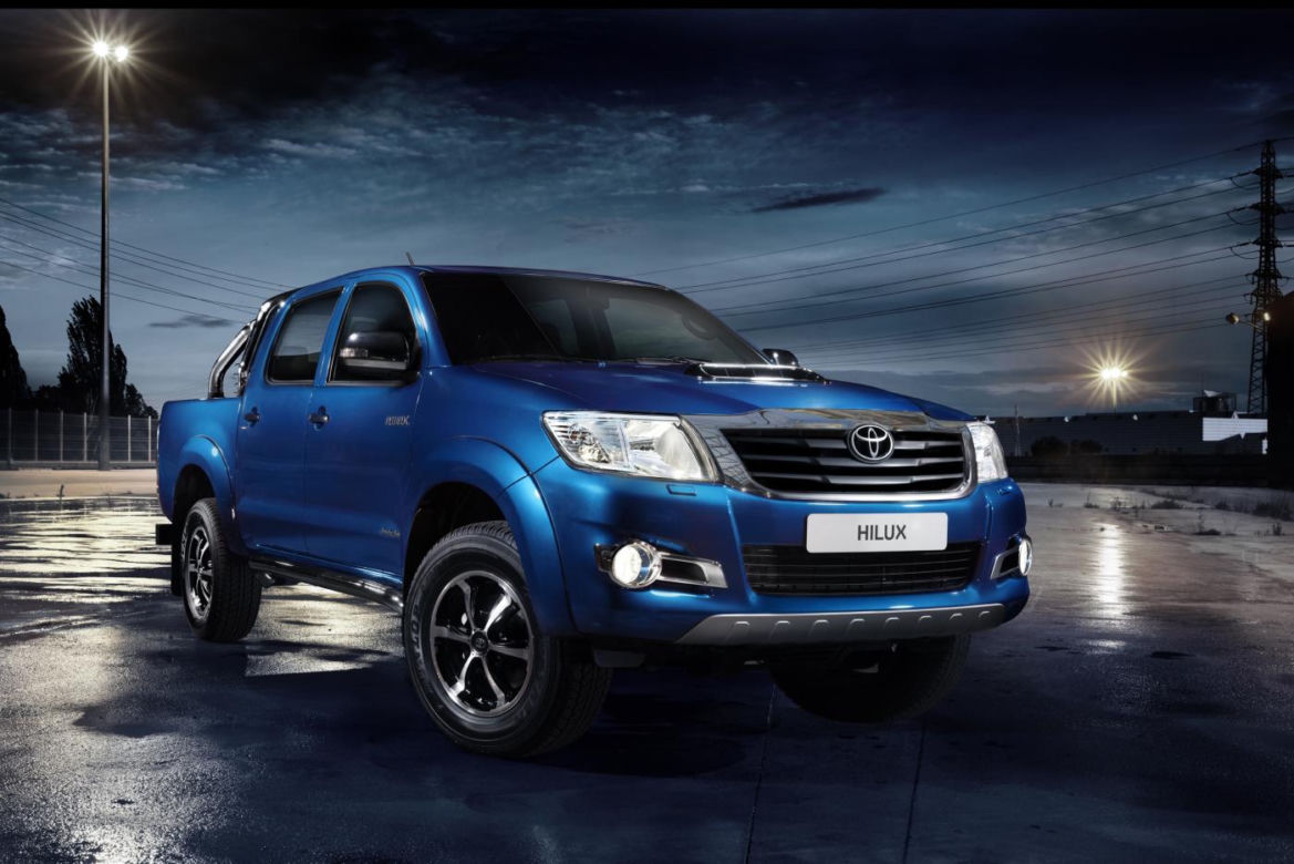 Toyota Hilux Invincible
