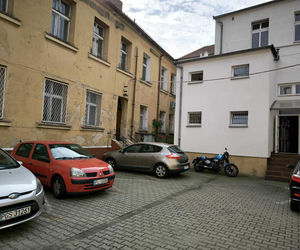 MOK i biblioteka na Chrobrego