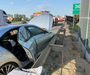 Poważny wypadek na trasie S8. Ciężarówka zderzyła się z osobówką
