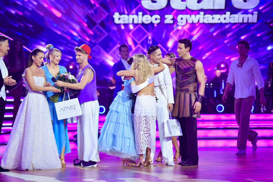 Fani "Tańca z Gwiazdami" węszą spisek! Nie godzą się na odpadnięcie Magdaleny Narożnej 