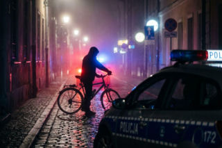 Zatrzymanie w Kościanie. Seryjny włamywacz okradał domy na rowerze