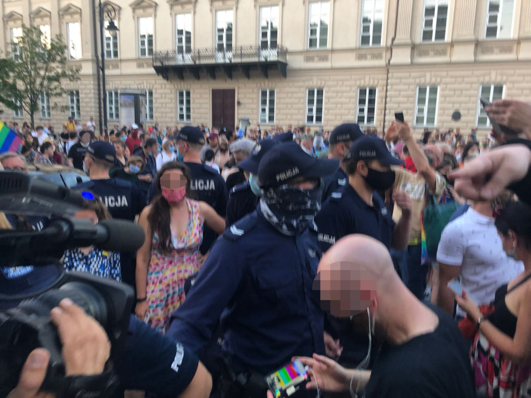 Protest na Krakowskim Przedmieściu