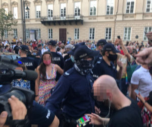 Protest na Krakowskim Przedmieściu
