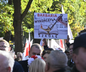 Protest pod TK. Kaczyński