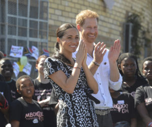 Harry i Meghan ODCHODZĄ z rodziny królewskiej! Zarobią na tym miliony