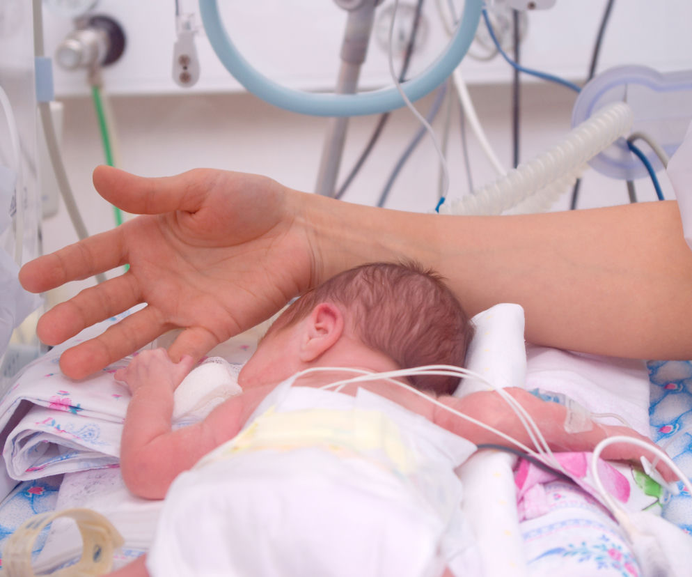 Jesteś mamą wcześniaka? Oto sposoby na oswojenie lęku i stresu 
