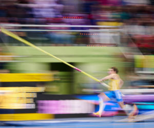 Armand Duplantis podczas Halowych Mistrzostw Świata w Lekkoatletyce Kujawy Pomorze 26 w Toruniu