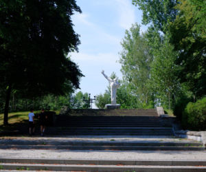 Zachwyca zabytkowym osiedlem familoków. To jedno z najpiękniejszych miast na Śląsku