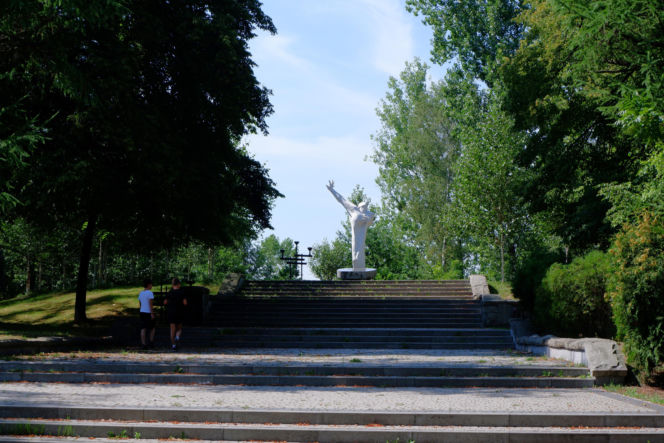 Zachwyca zabytkowym osiedlem familoków. To jedno z najpiękniejszych miast na Śląsku