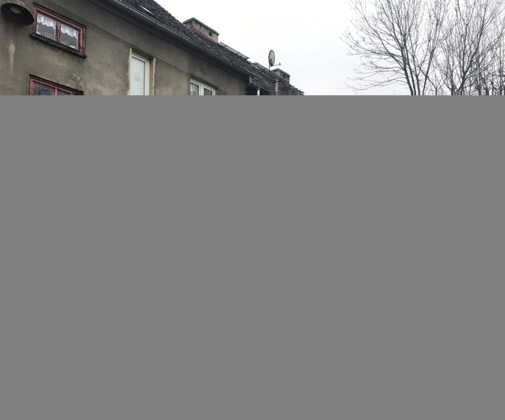MATKA SKATOWAŁA 4-MIESIĘCZNĄ CÓRKĘ