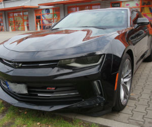 Krystian Pudzianowski jeździ Chevroletem Camaro RS
