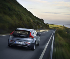 NOWE VOLVO V40