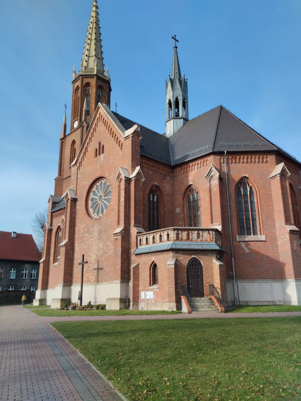 Grób dziecka znalezionego w sortowni śmieci w Zabrzu