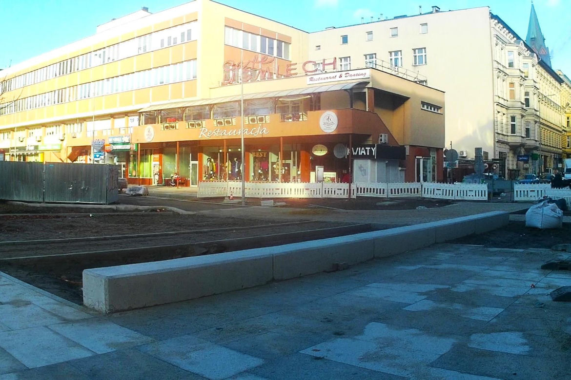 Zbliża się termin zakończenia przebudowy placu Zwycięstwa
