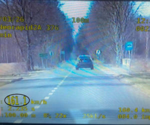 Kierowca BMW pędził ponad 160 km/h