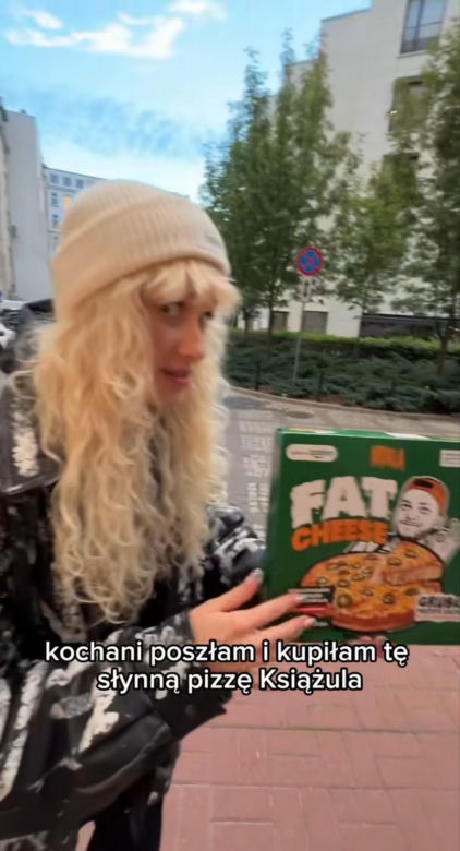 Helena Englert zjadła pizzę Książula